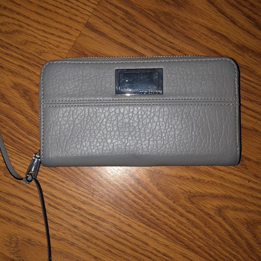 Juicy wallet ❣️